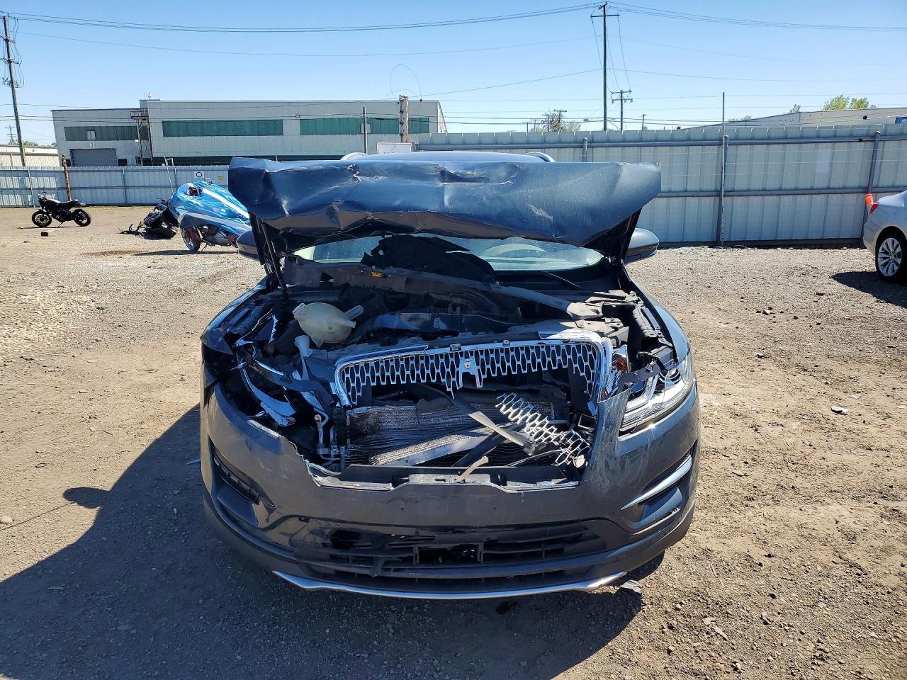 Lincoln MKZ