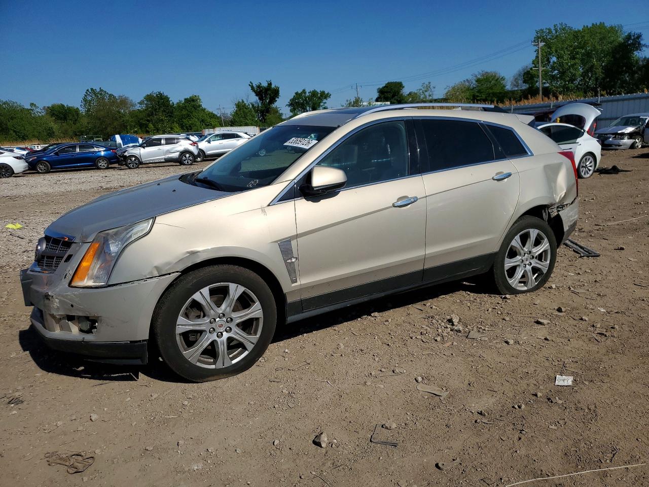 Salvage Cadillac SRX Image