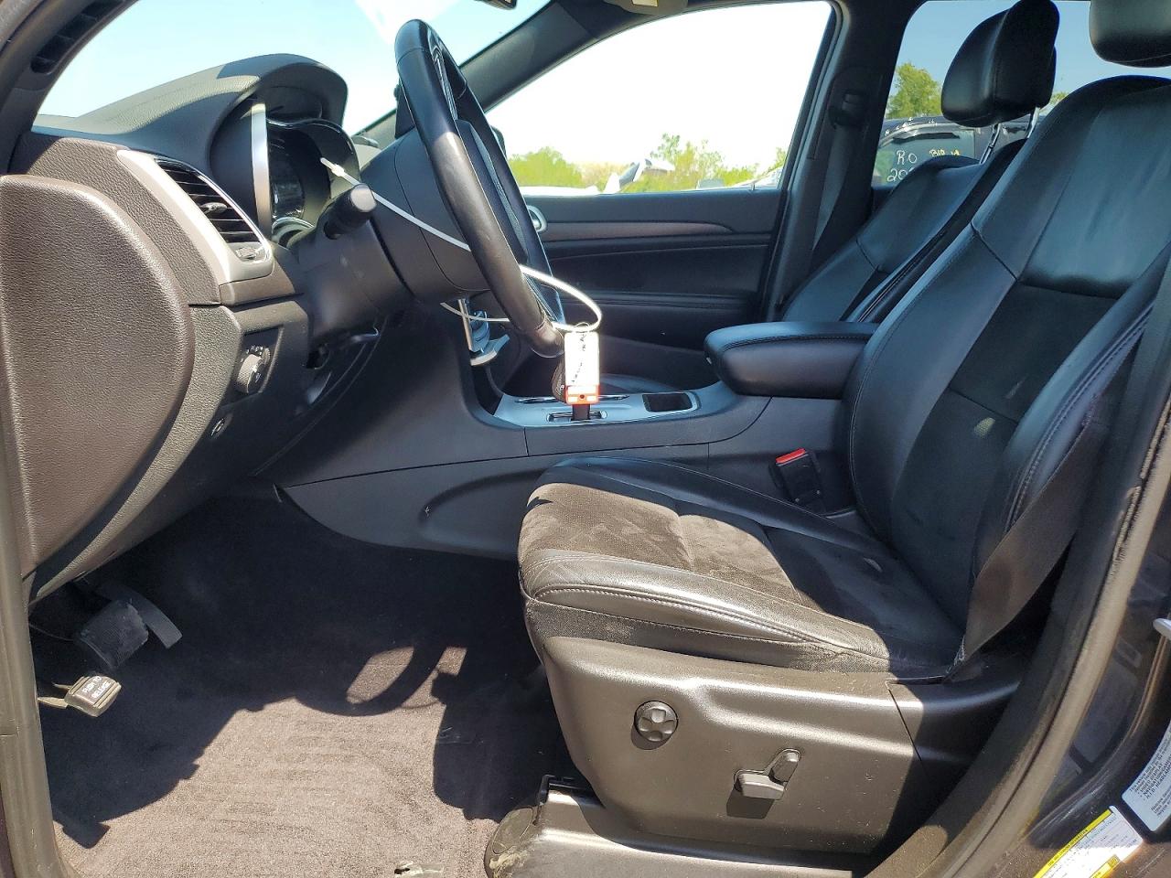 Jeep Grand Cherokee Laredo