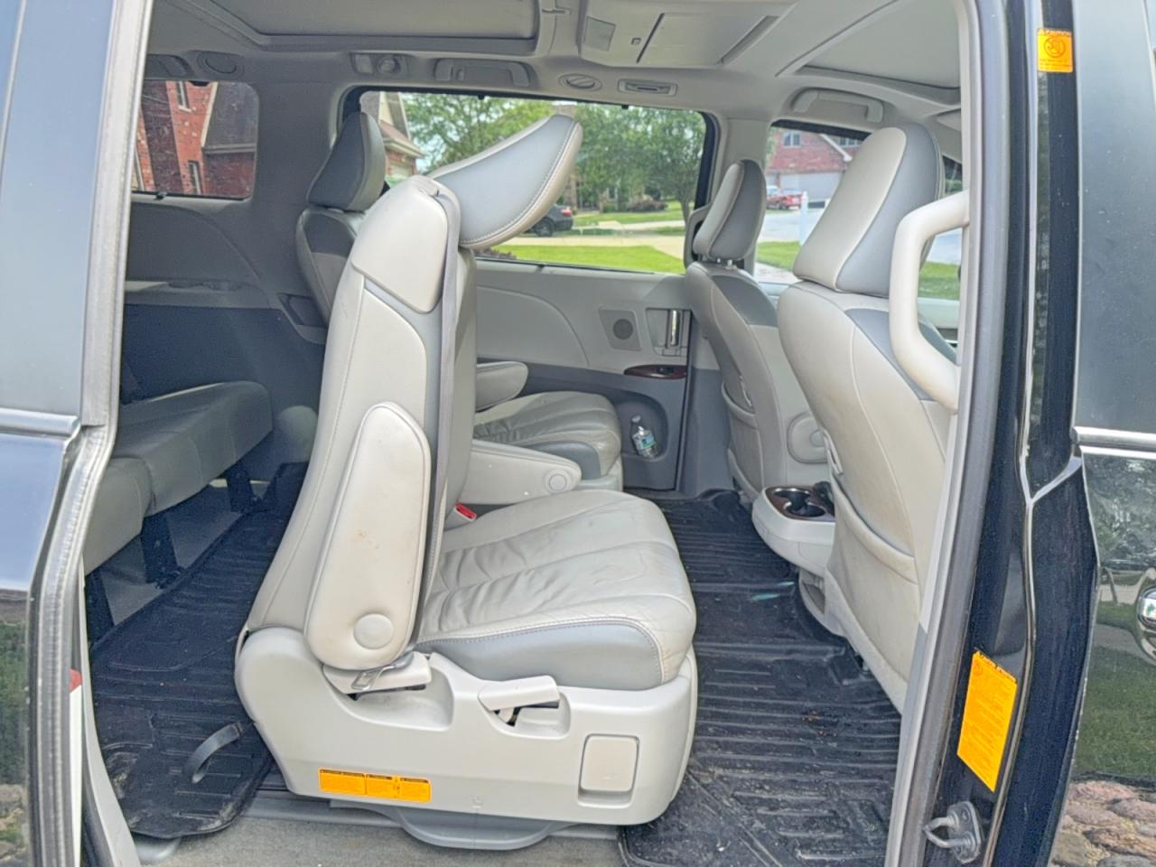 Toyota Sienna Limited 7-passenger