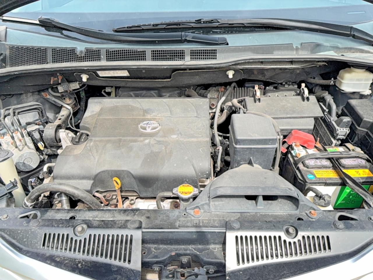 Toyota Sienna Limited 7-passenger