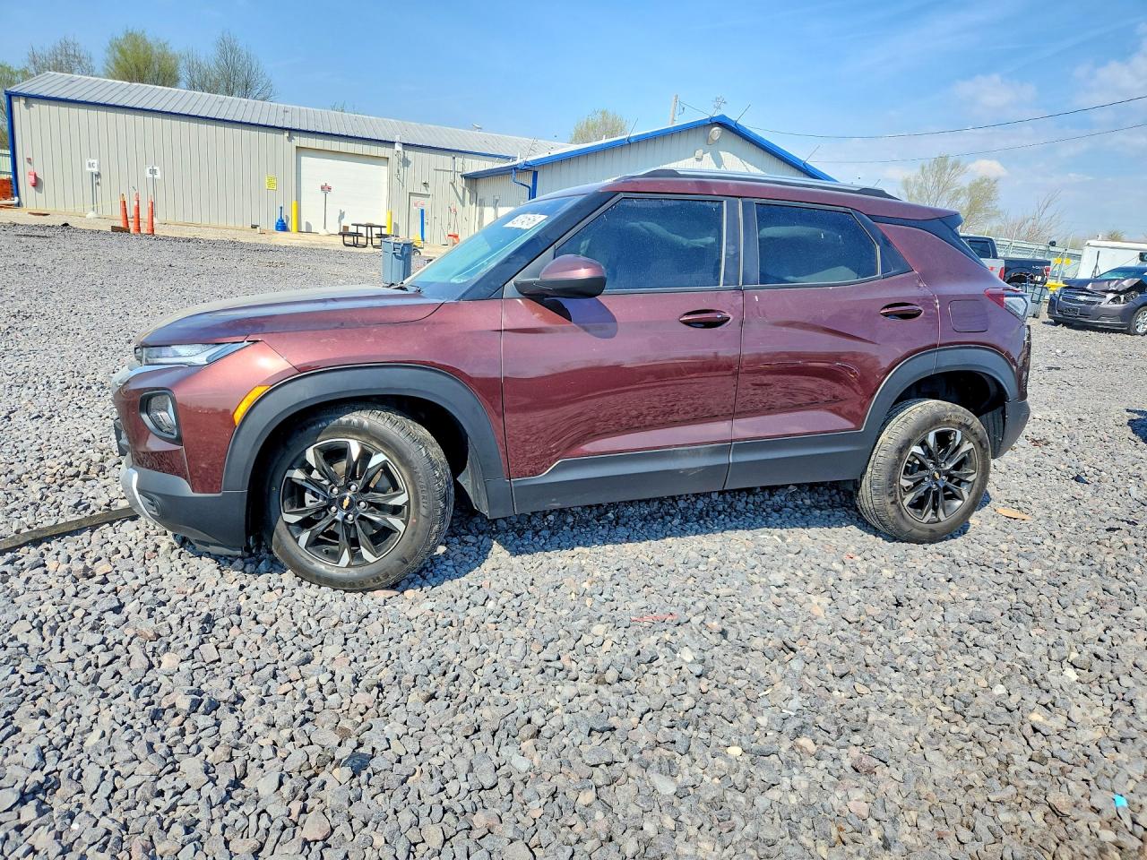 Salvage Chevrolet Trailblazer Image