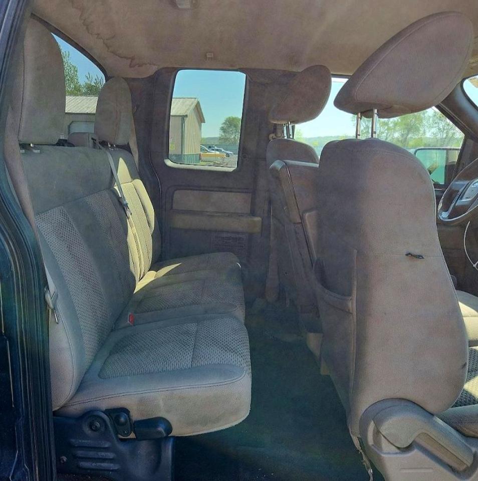 Ford F-150 Super Cab
