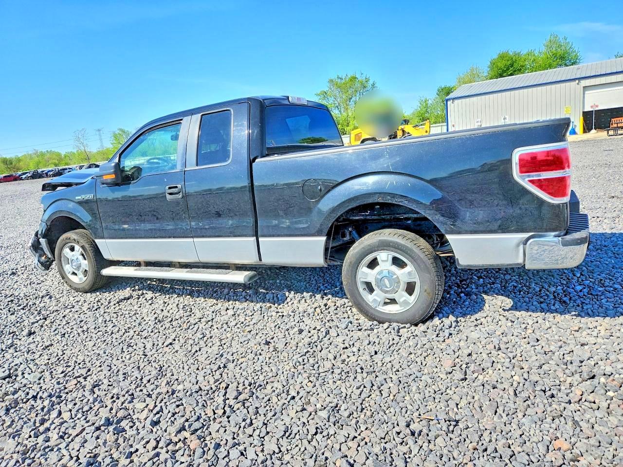 Ford F-150 Super Cab