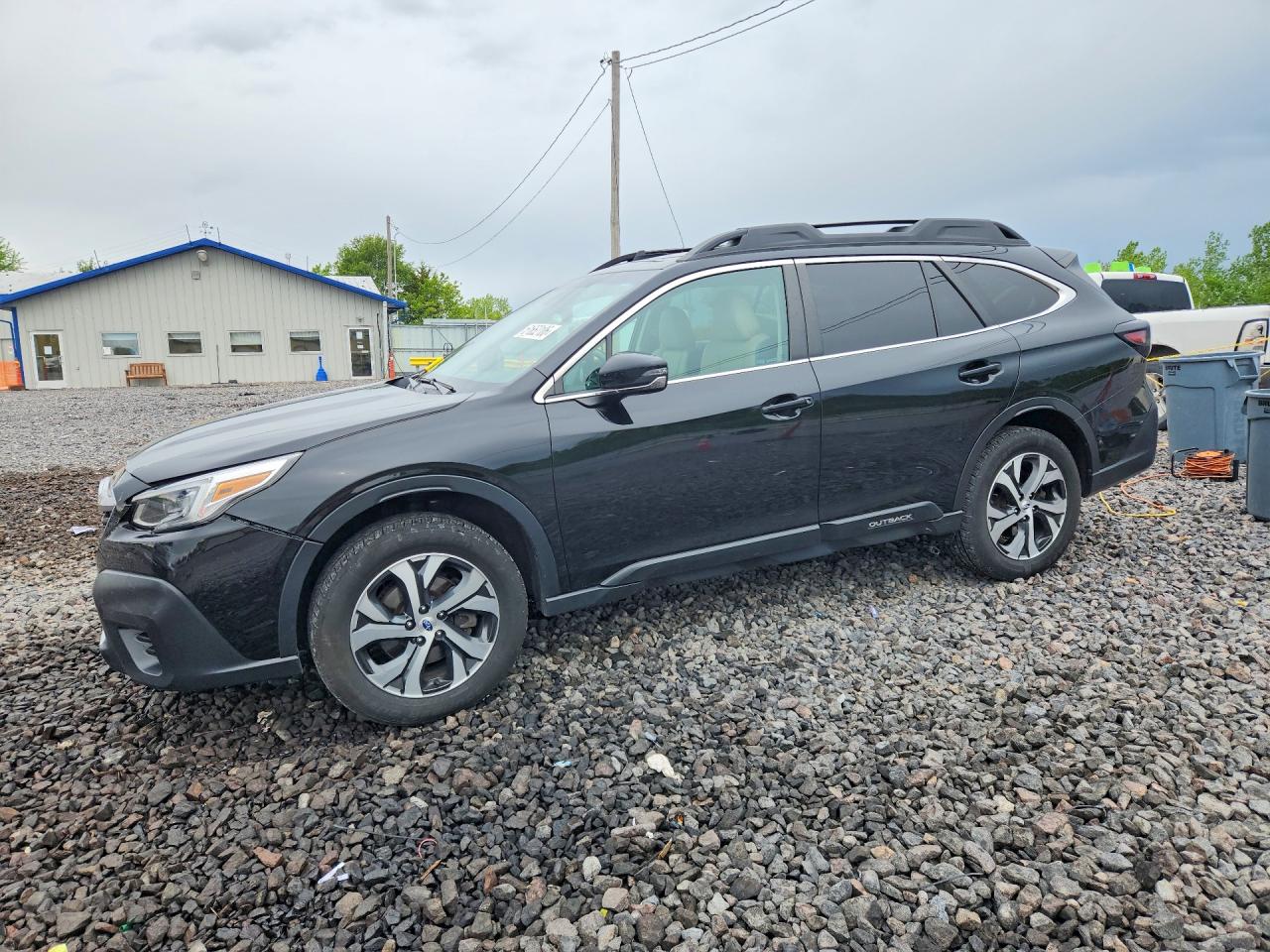 Salvage Subaru Outback Image