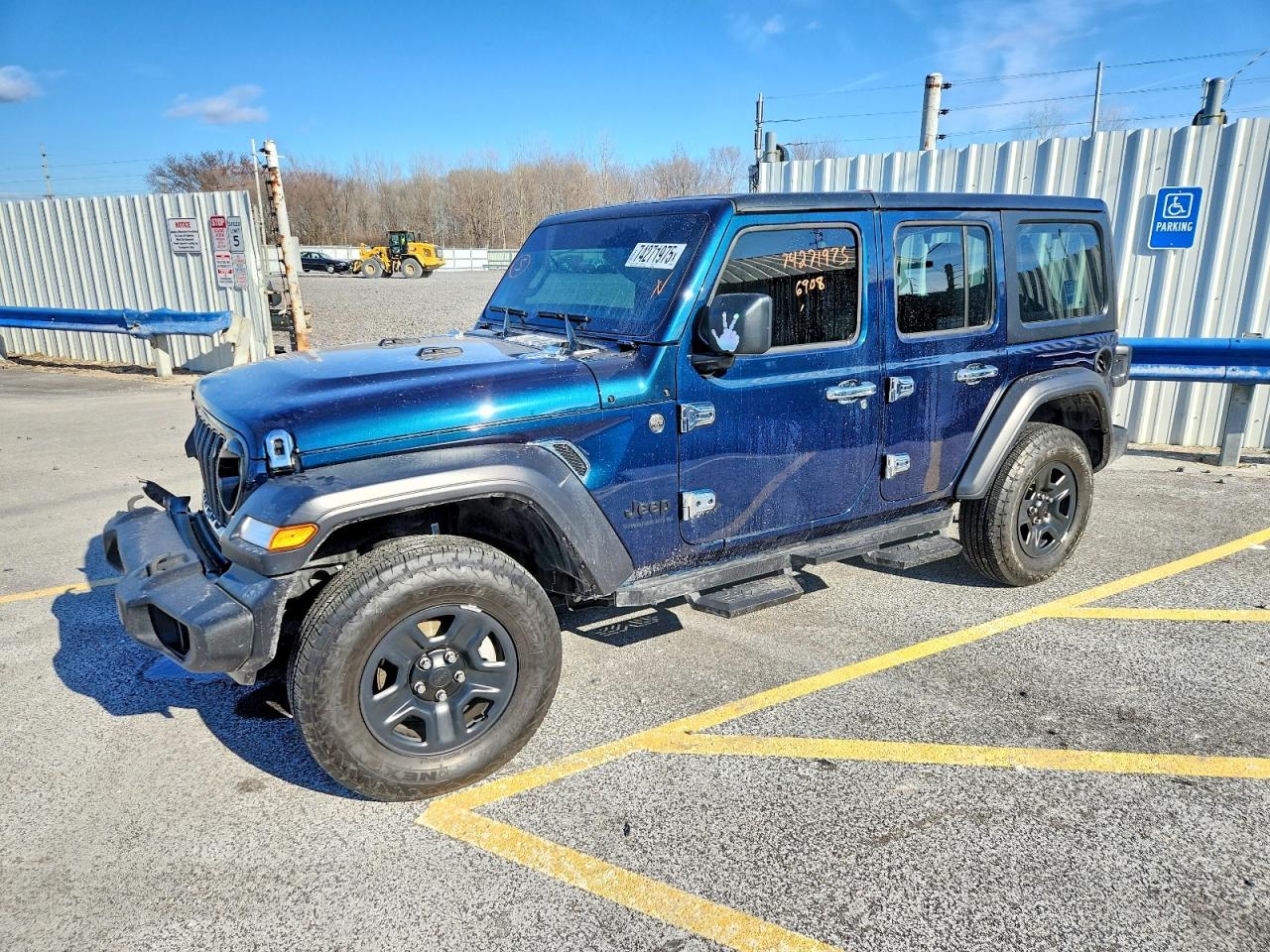 Salvage Jeep Wrangler Image