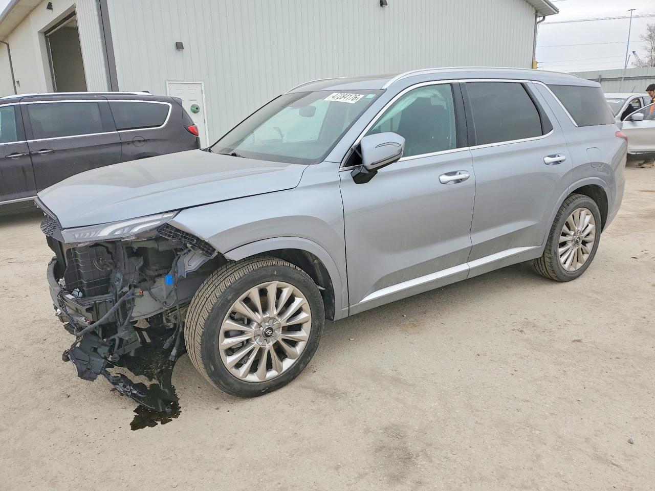 Salvage Hyundai PALISADE Image