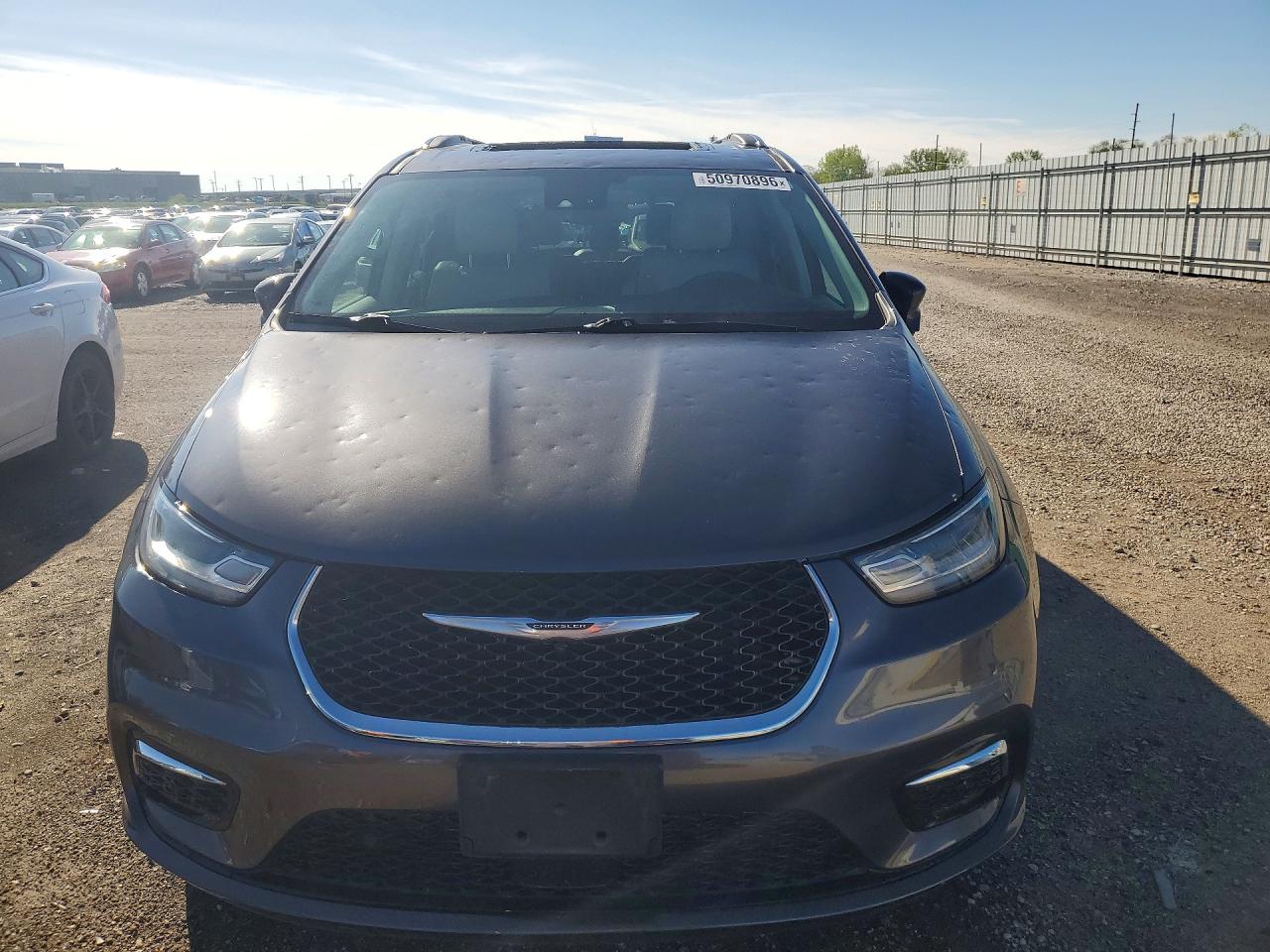 Chrysler Pacifica Touring L