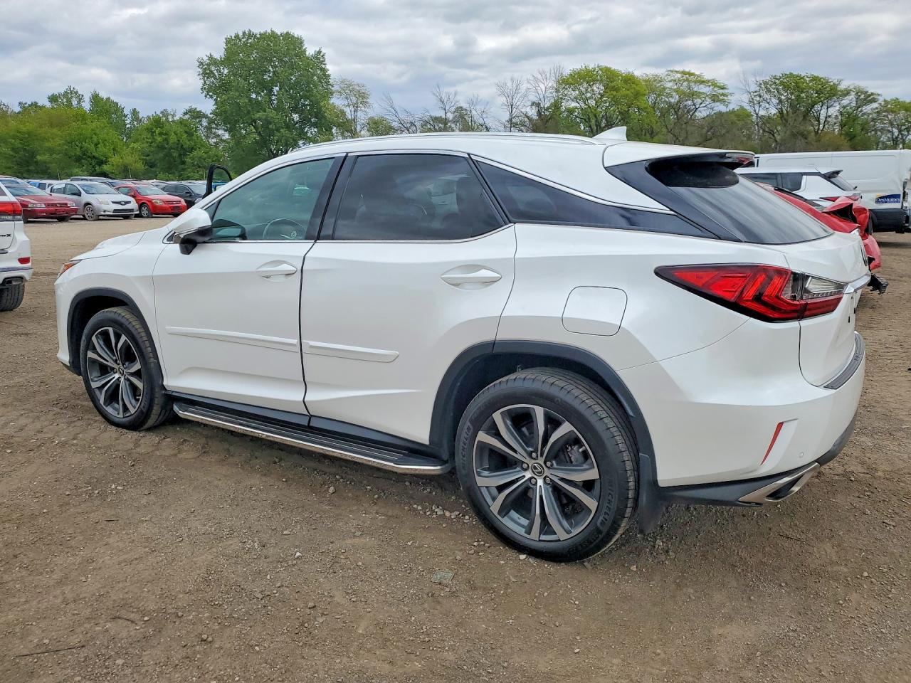 Lexus RX Base