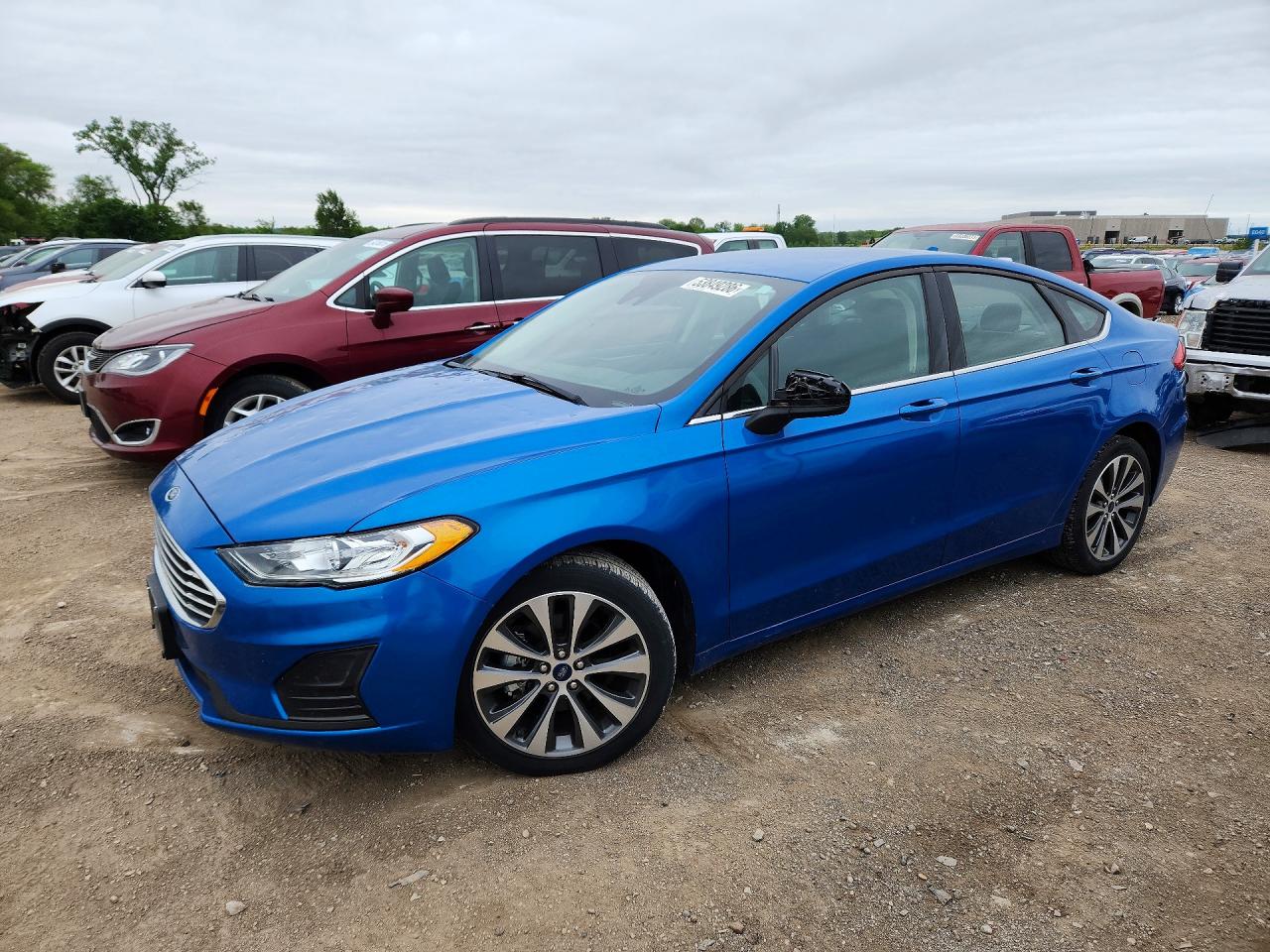 Salvage Ford Fusion Image