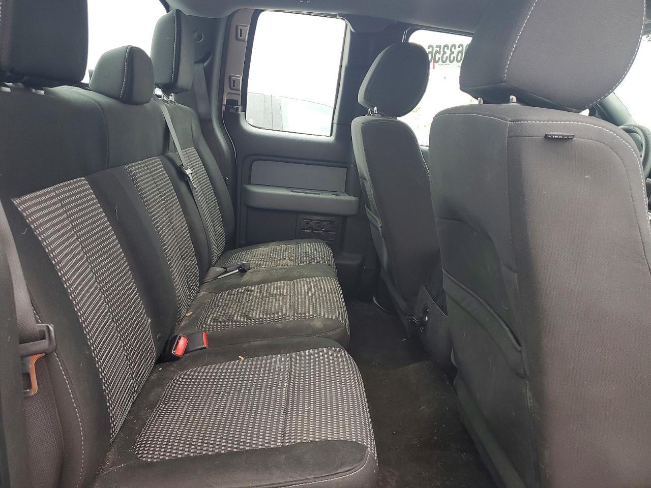 Ford F-150 Super Cab