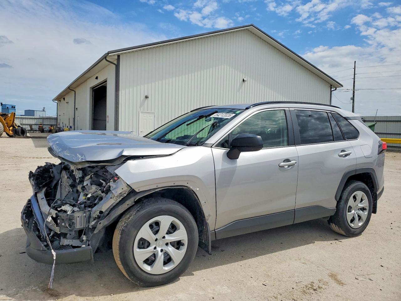Salvage Toyota RAV4 Image