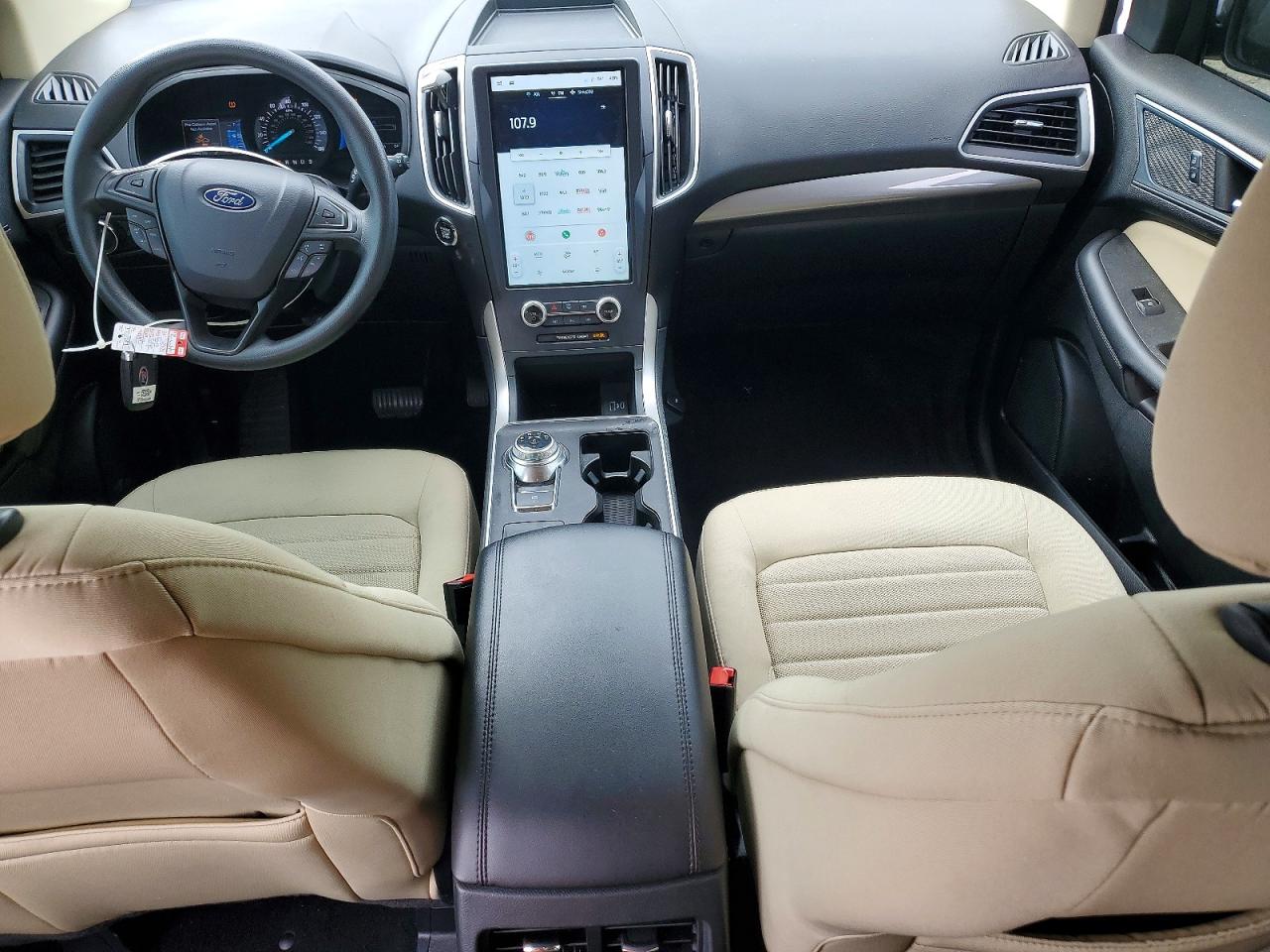 Ford Edge Se