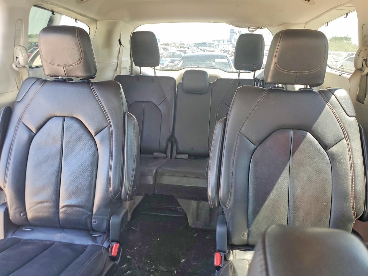 Chrysler Pacifica Touring L Plus