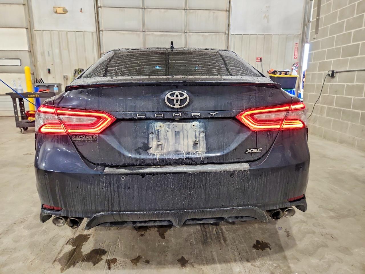 Toyota Camry Xse V6