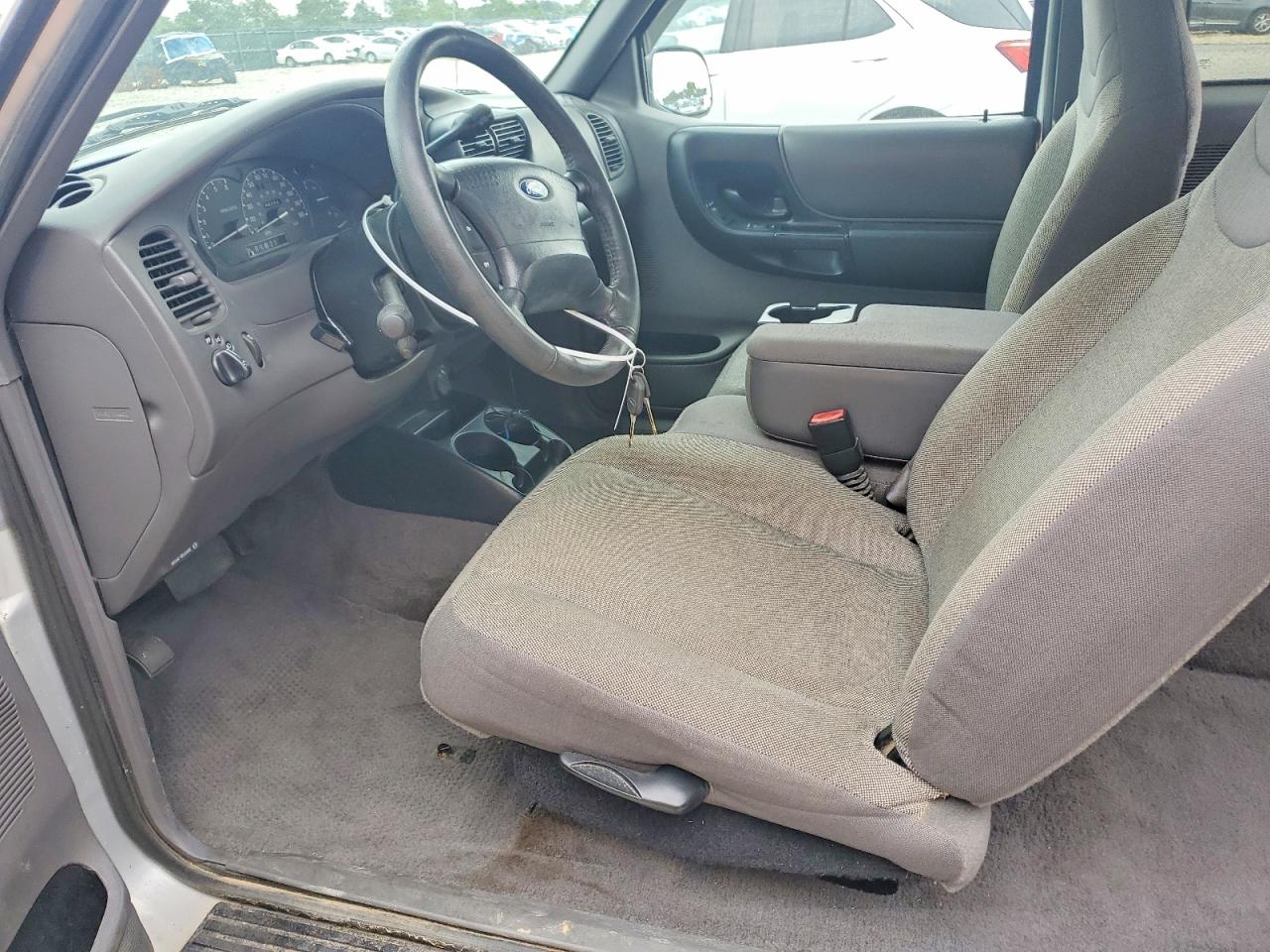 Ford Ranger Super Cab