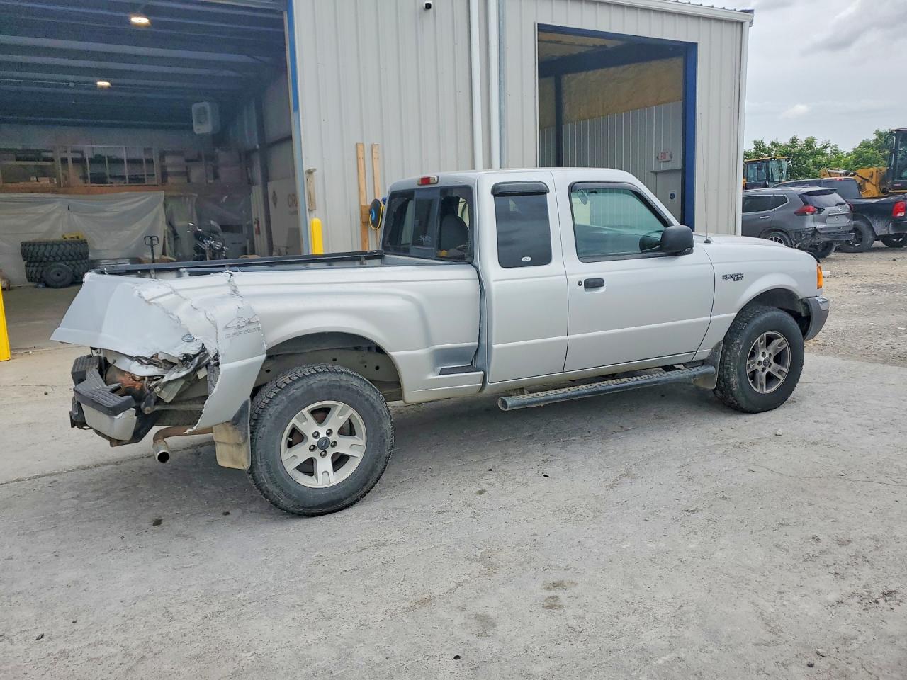 Ford Ranger Super Cab