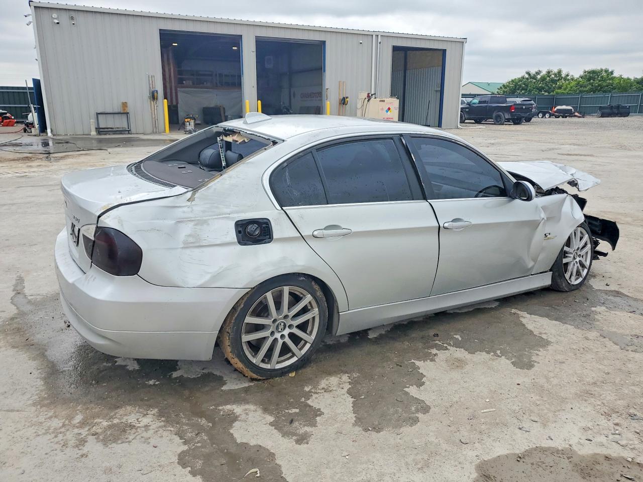 BMW 3 Series I