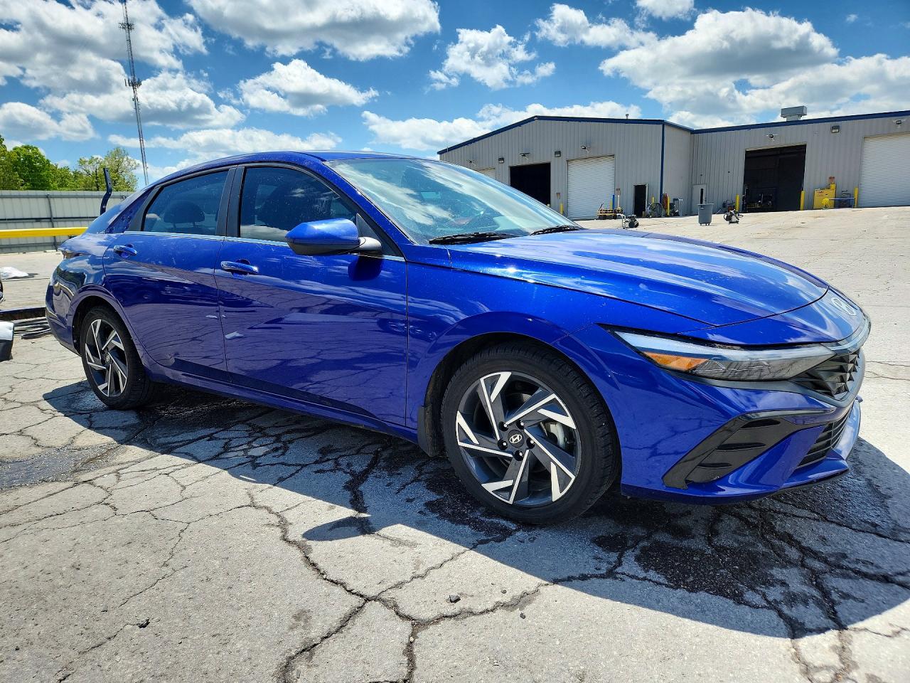 Hyundai ELANTRA Sel