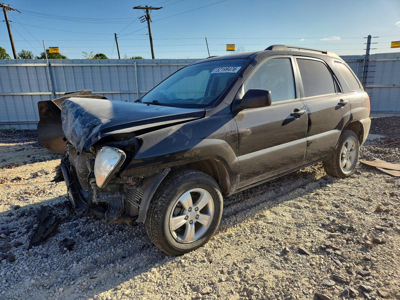 Salvage Kia Sportage Image