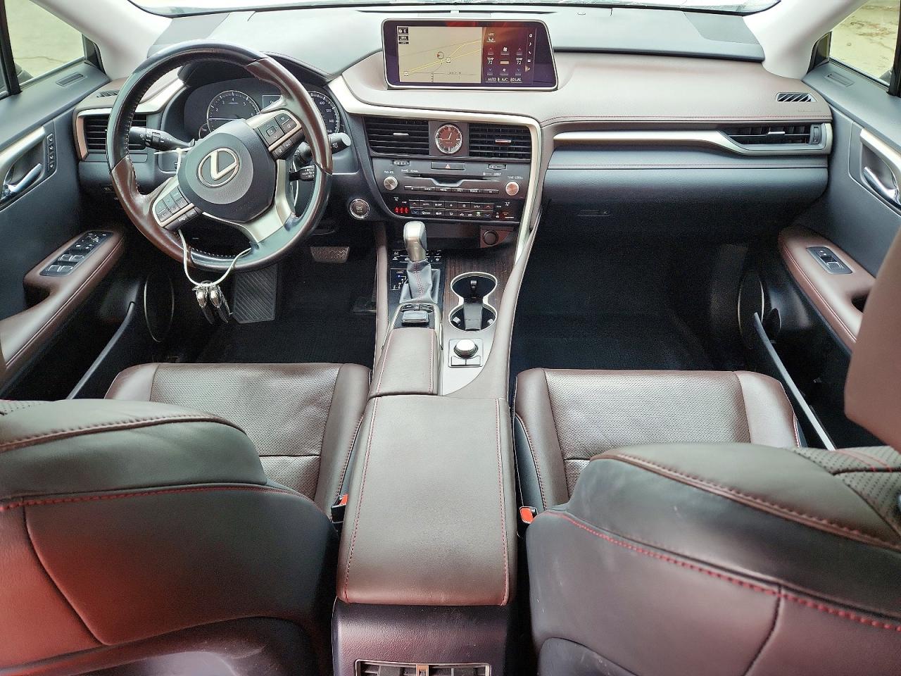 Lexus RX Base