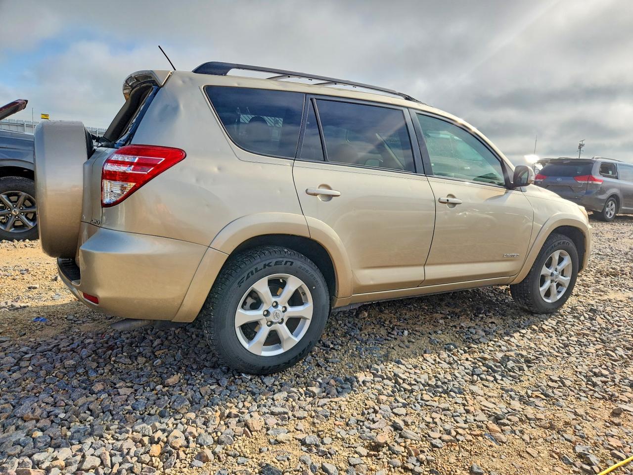 Toyota RAV4 Limited