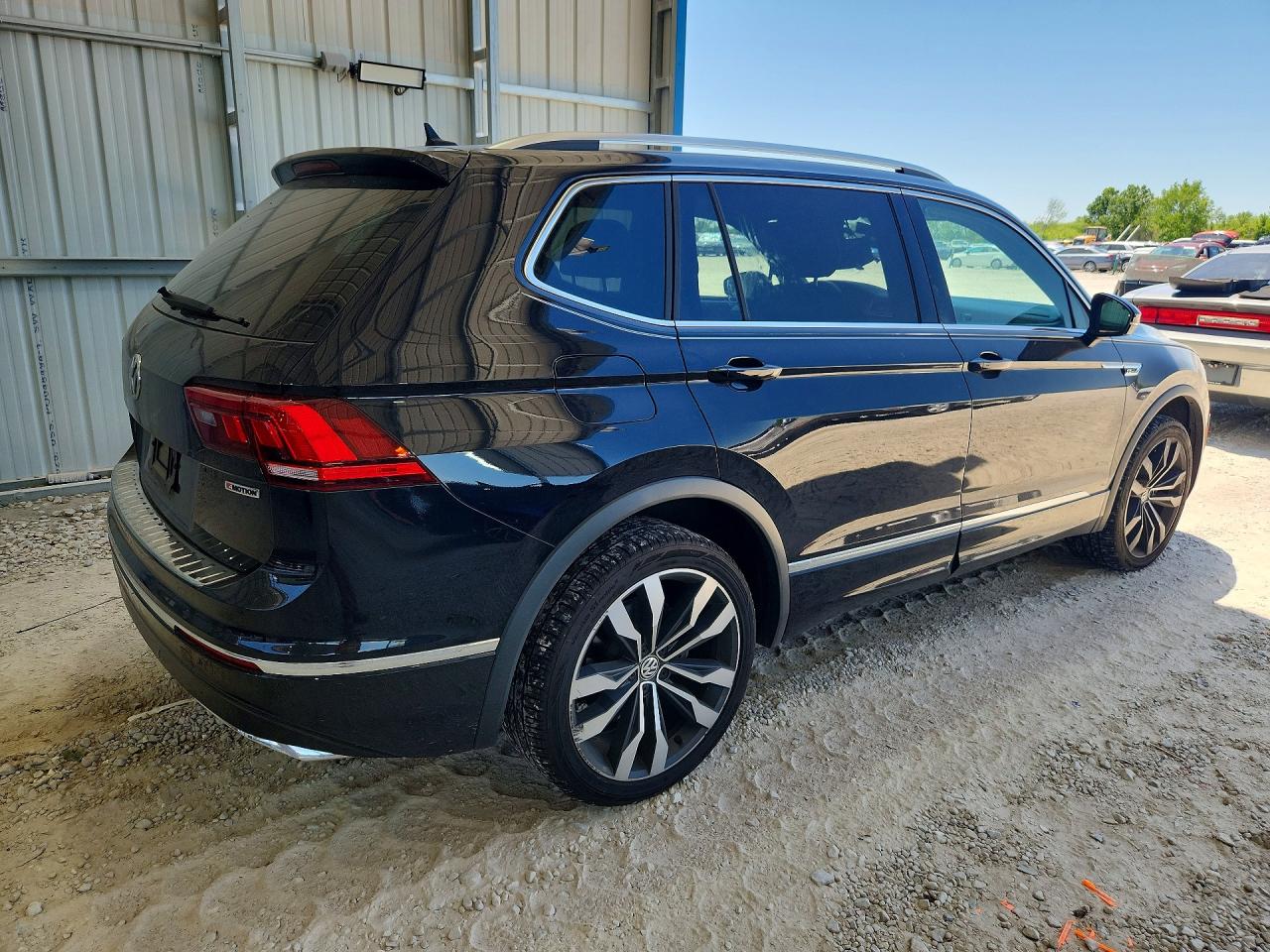 Volkswagen Tiguan Sel Premium R-line