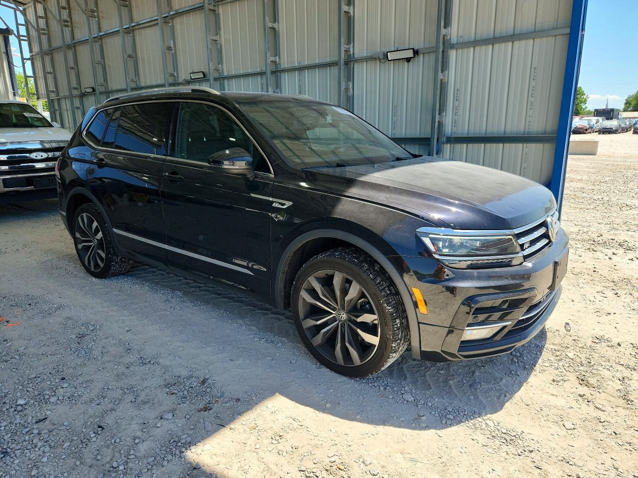 Volkswagen Tiguan Sel Premium R-line