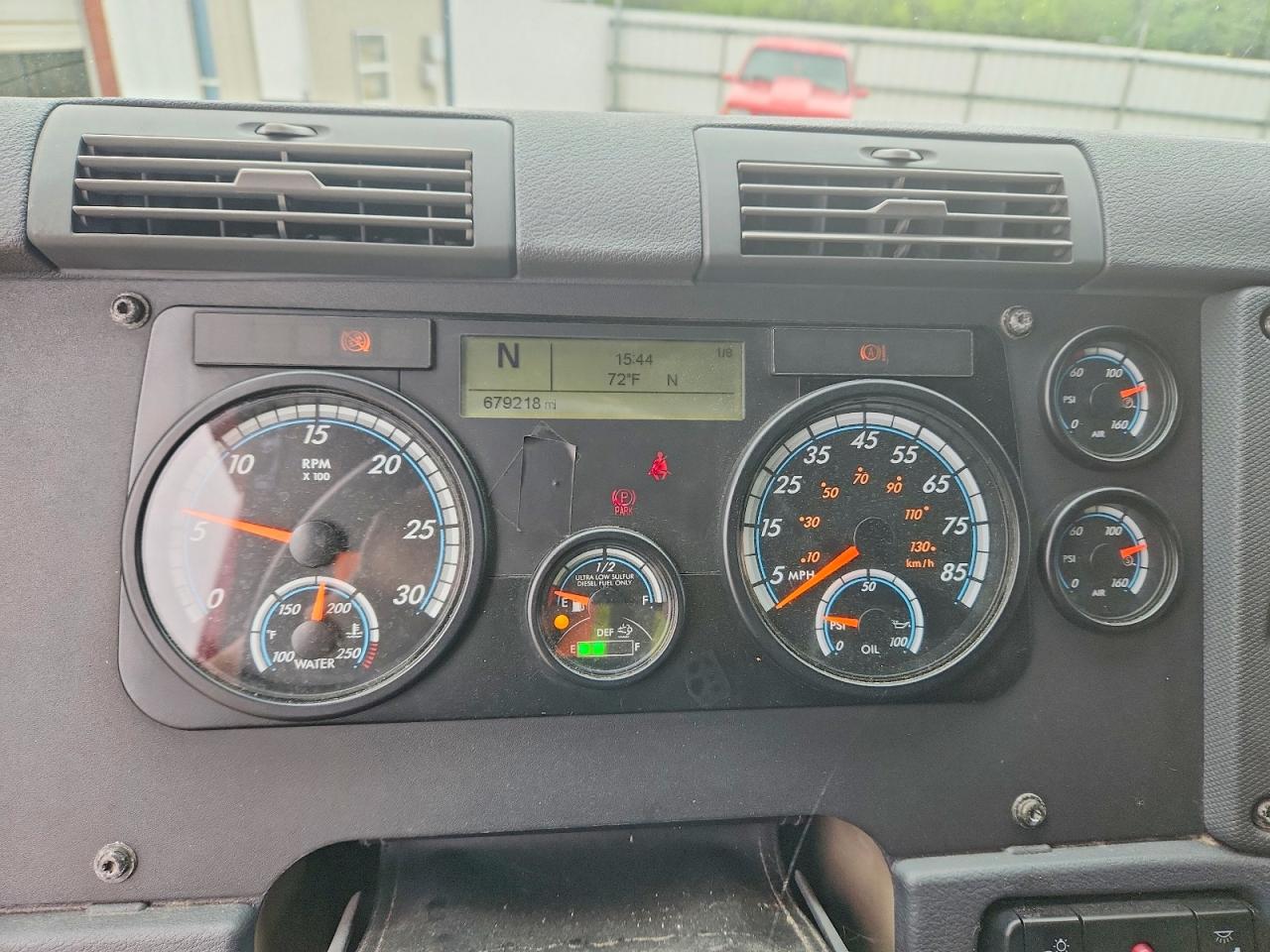 Freightliner Cascadia 125
