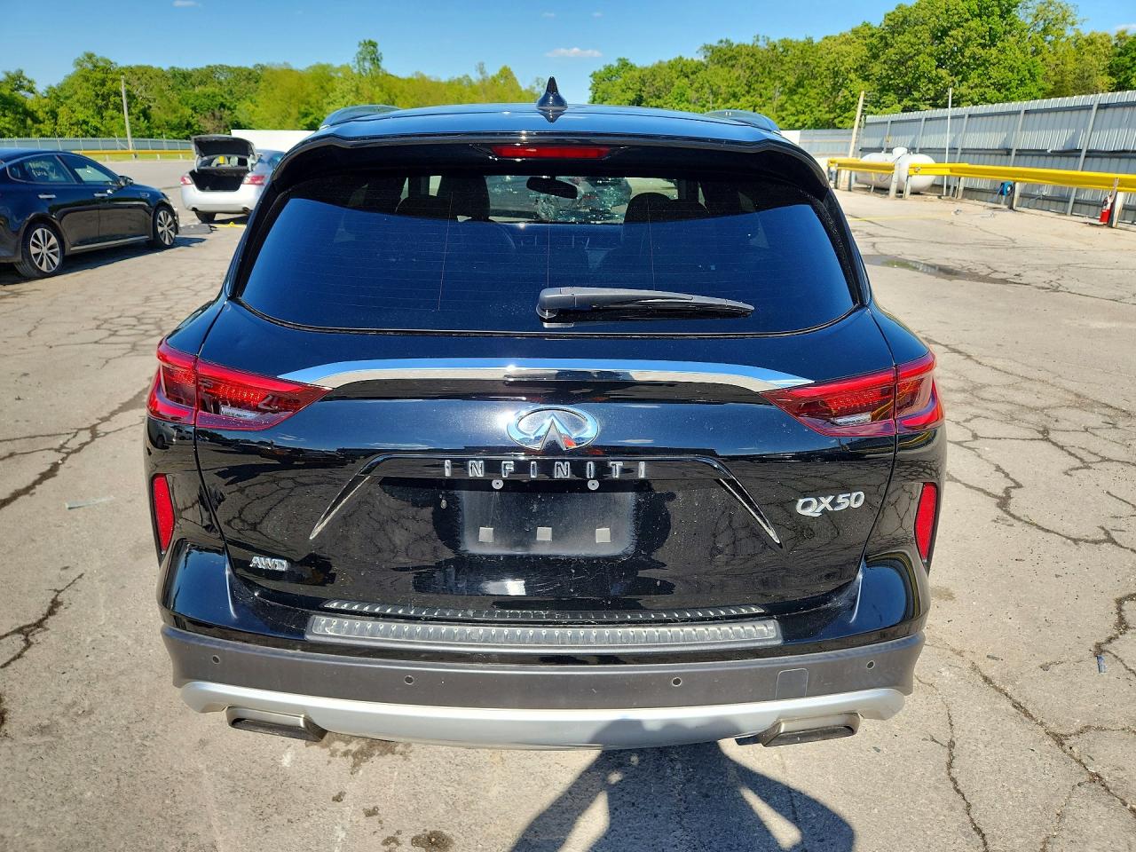 INFINITI Qx Essential