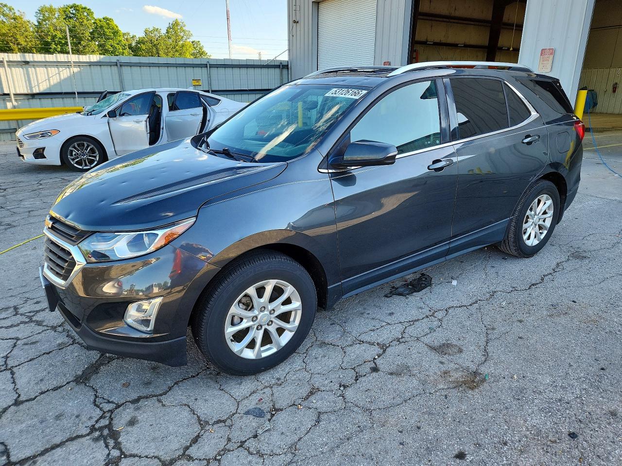 Salvage Chevrolet Equinox Image