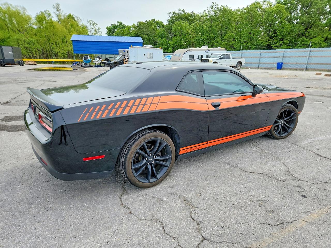 Dodge Challenger Sxt