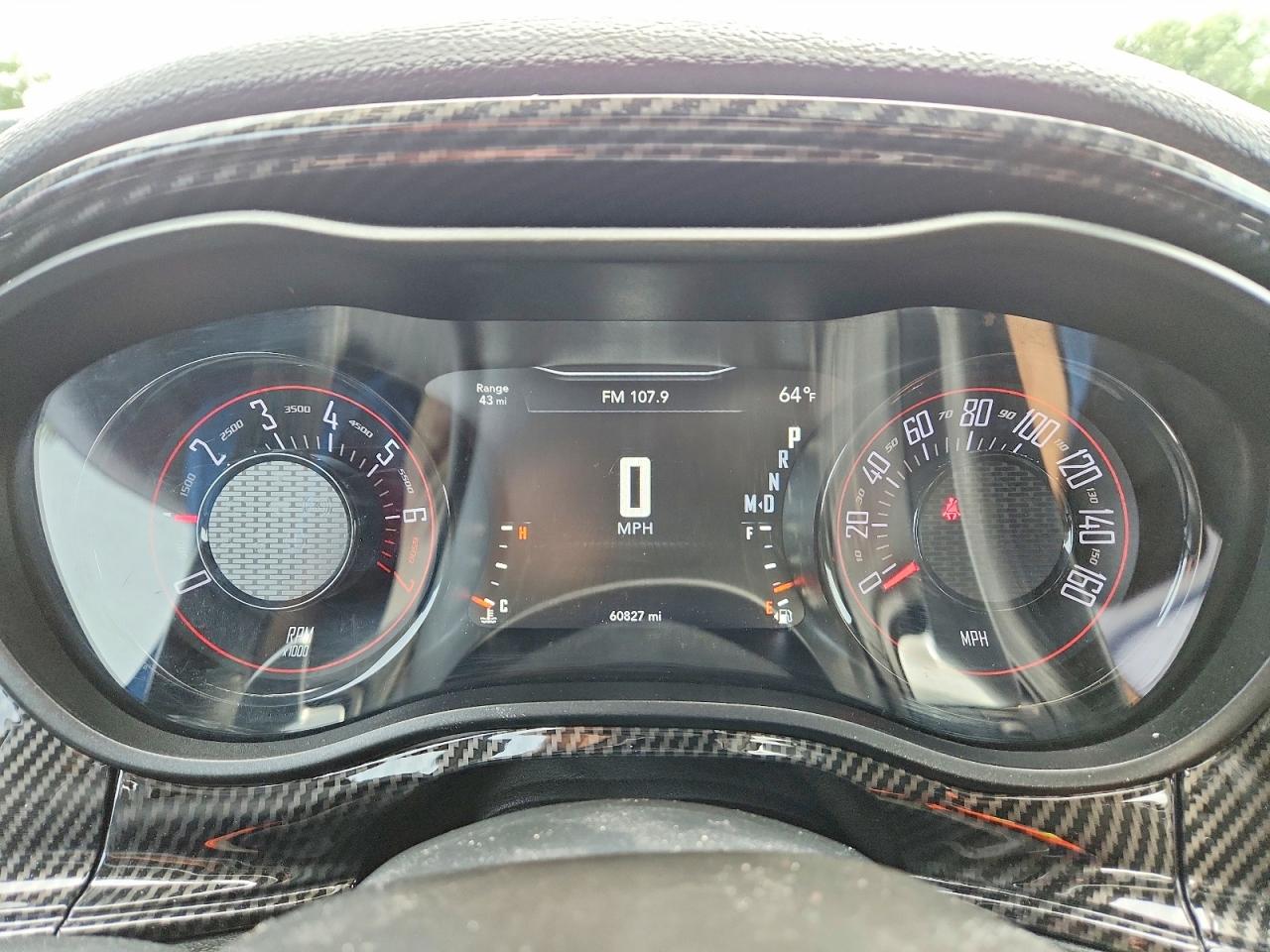 Dodge Challenger Sxt