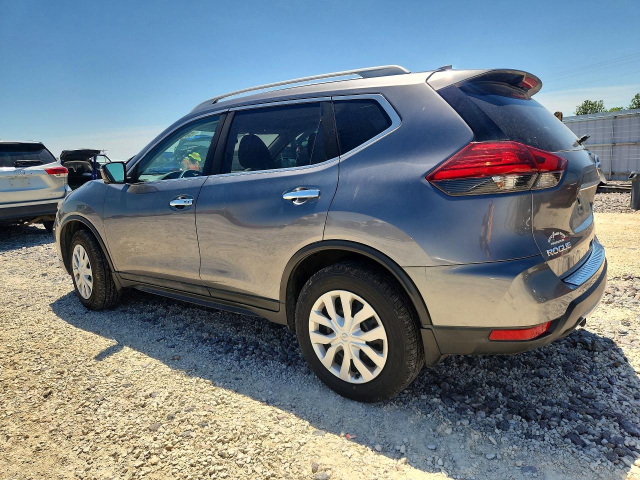 Nissan Rogue Sv