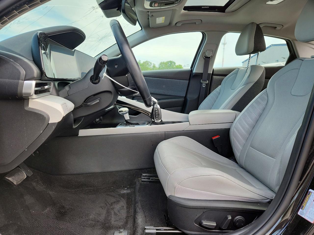 Hyundai ELANTRA Limited