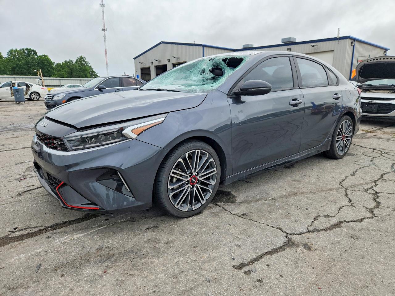 Salvage Kia Forte Image