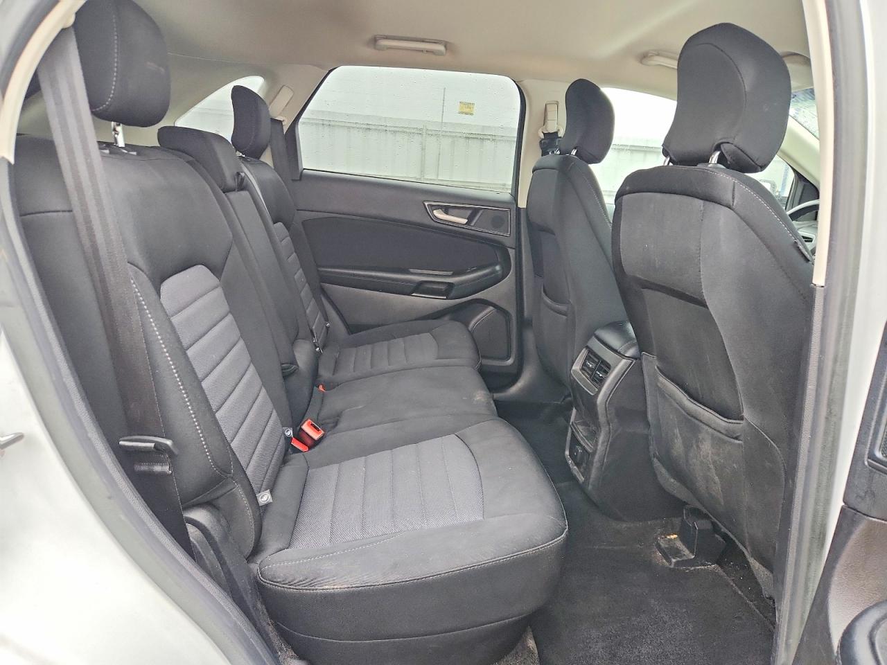 Ford Edge Se