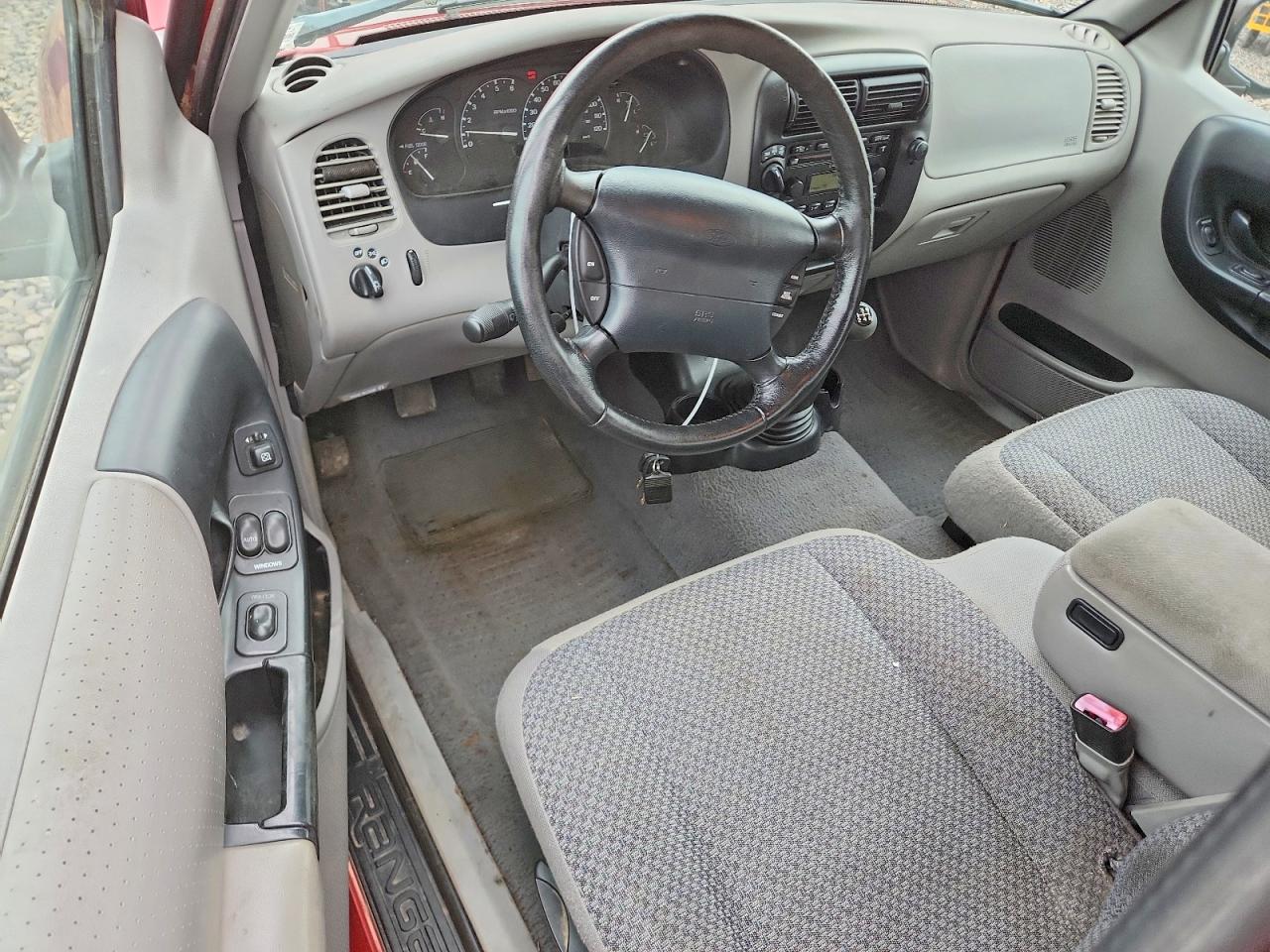 Ford Ranger Super Cab