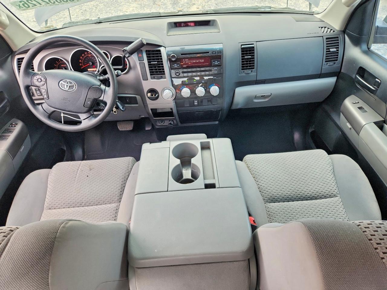 Toyota Tundra Double Cab Sr5
