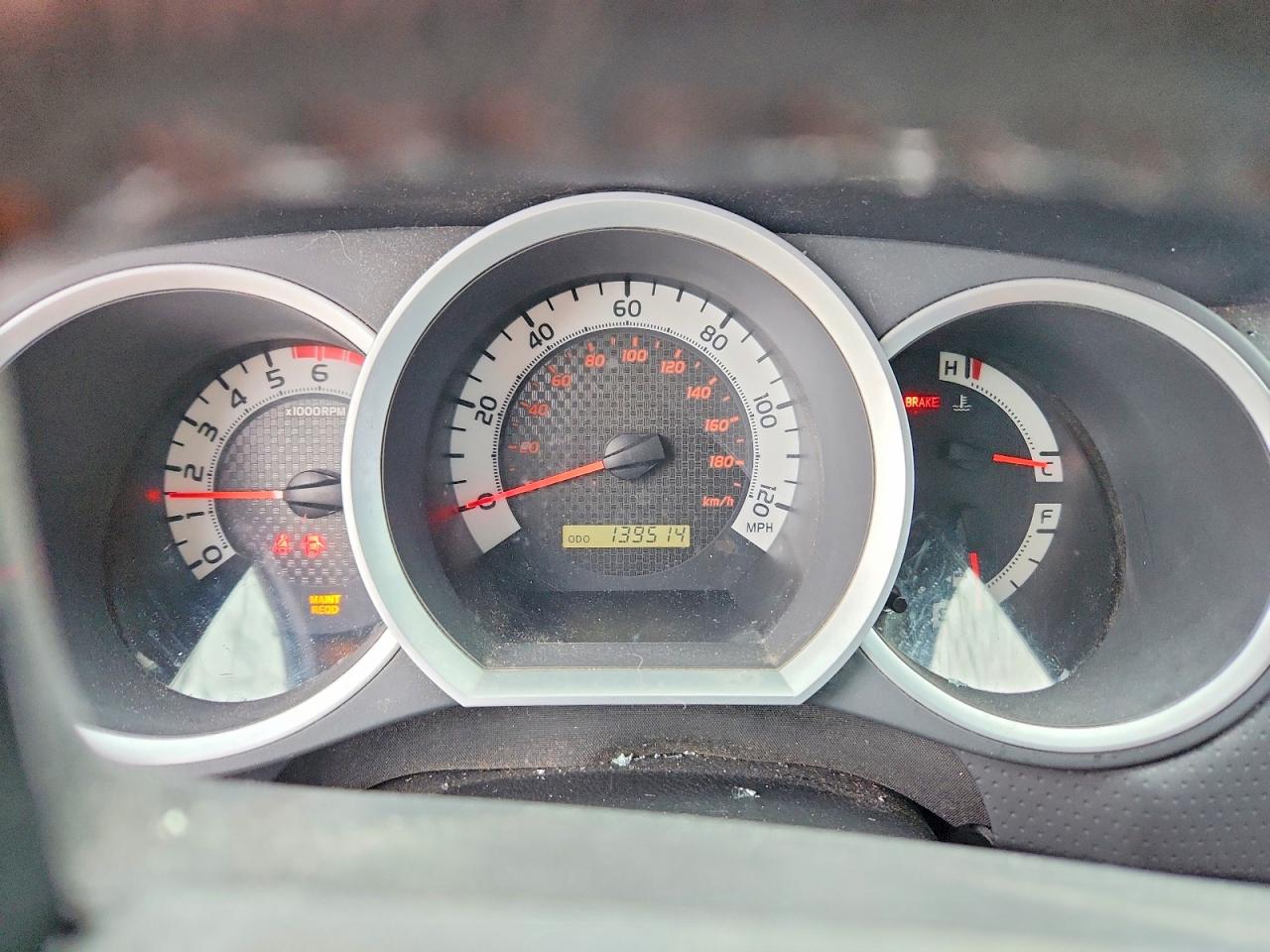Toyota Tacoma V6
