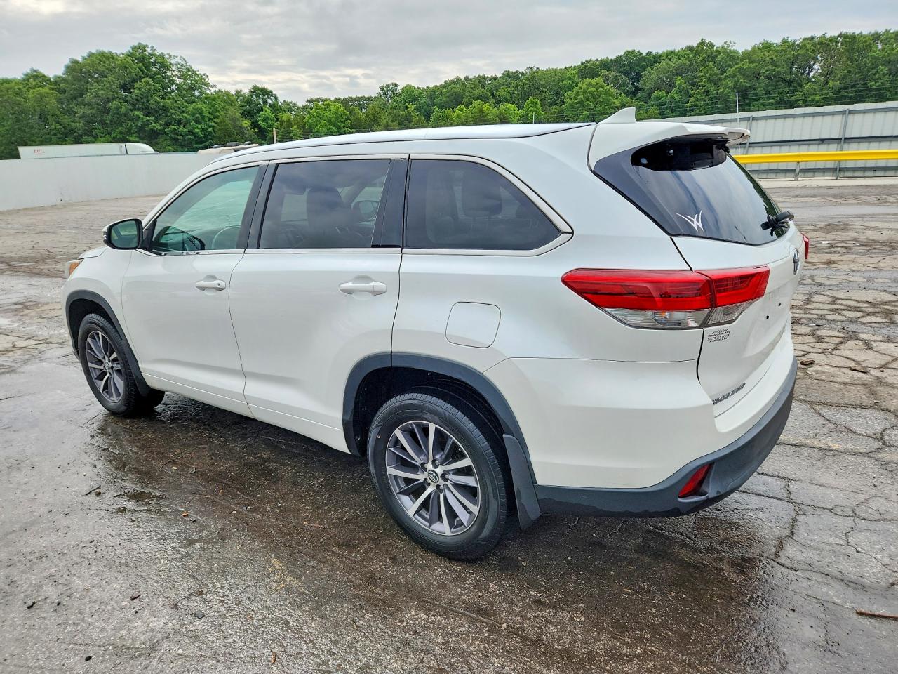 Toyota Highlander Xle