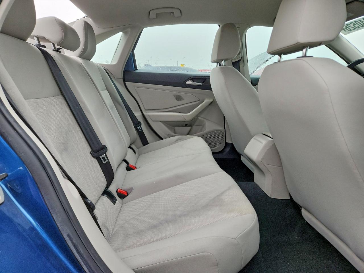 Volkswagen Jetta S