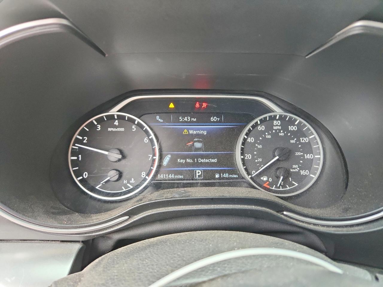 Nissan Maxima Sv