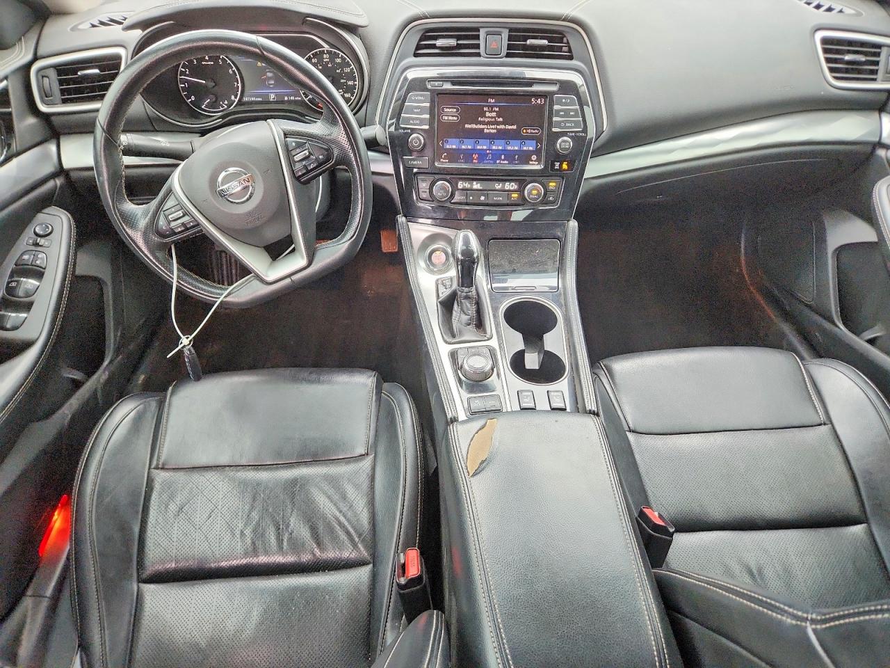 Nissan Maxima Sv