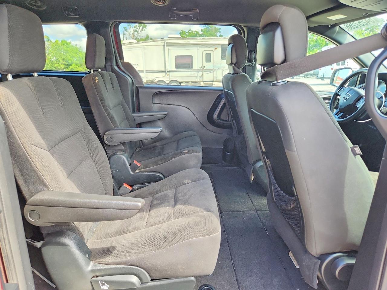 Dodge Caravan Se