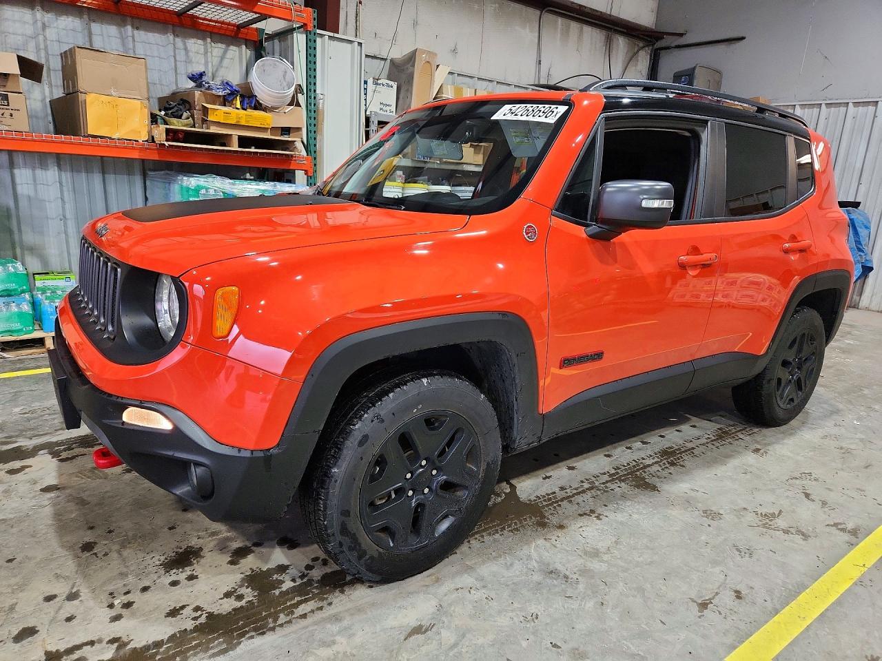 Salvage Jeep Renegade Image