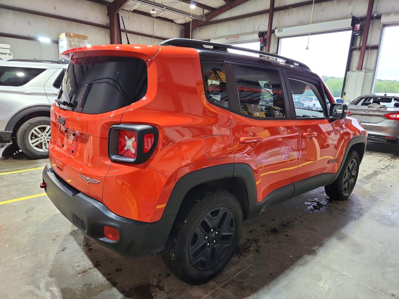Jeep Renegade Trailhawk