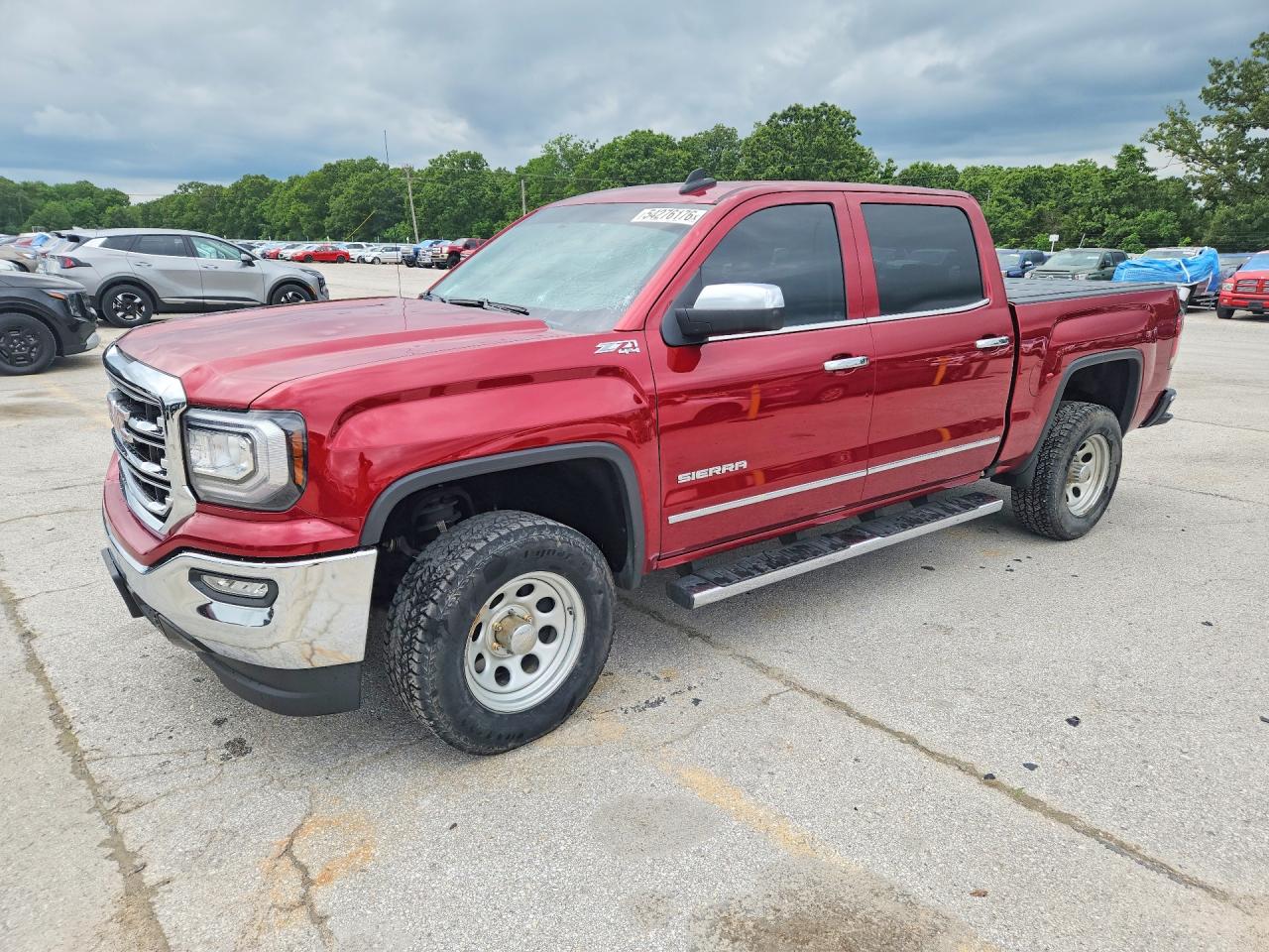 Salvage GMC Sierra Image