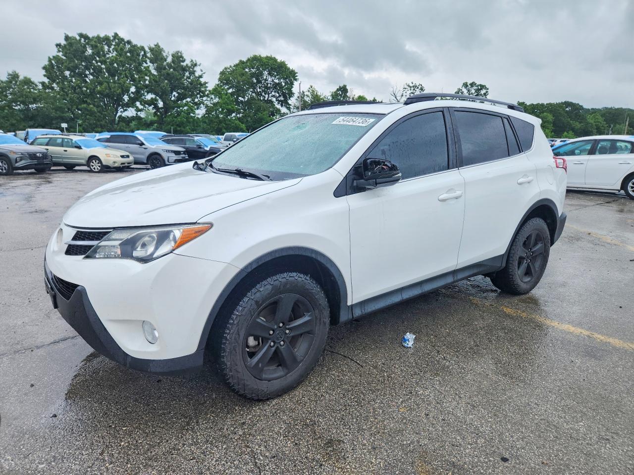 Salvage Toyota RAV4 Image
