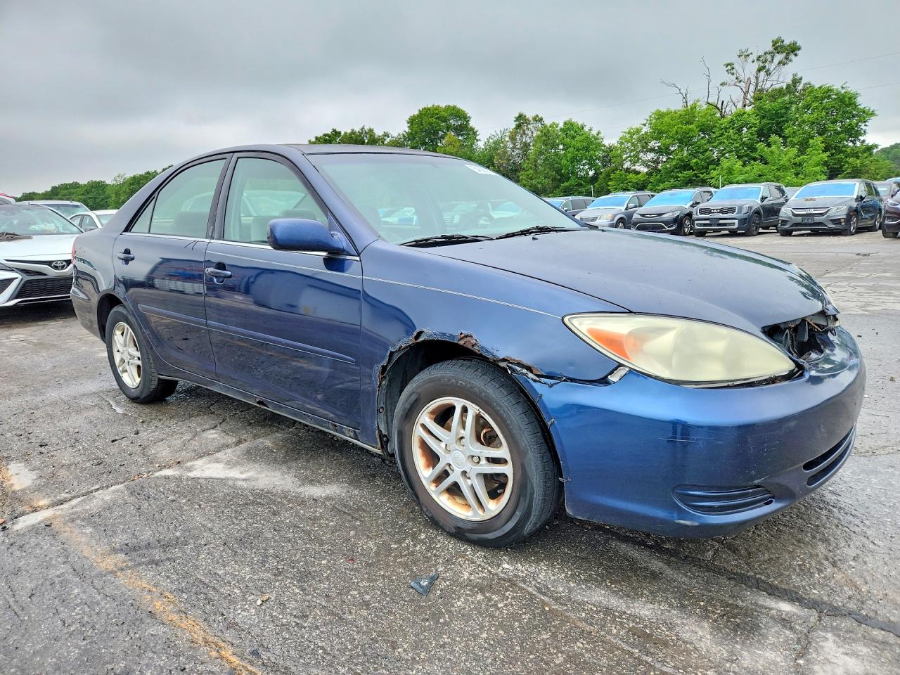 Toyota Camry Le